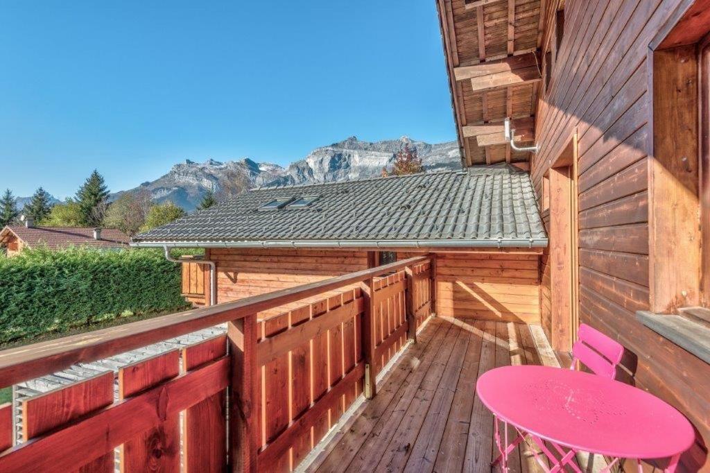 Appartement Avec Jacuzzi Dans Chalet Prive, Grande Terrasse, Parking Gratuit Les Houches Dış mekan fotoğraf