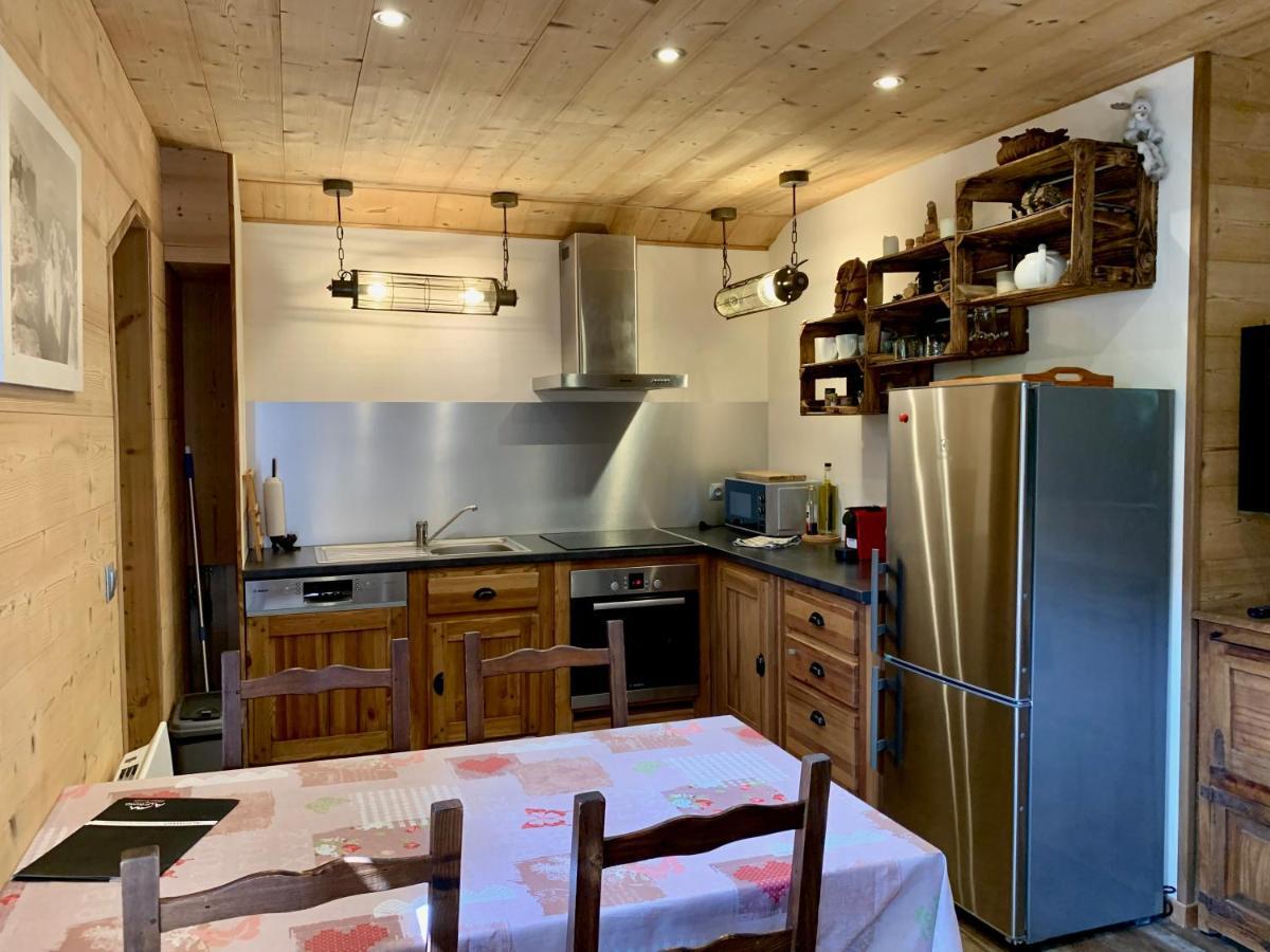 Appartement Avec Jacuzzi Dans Chalet Prive, Grande Terrasse, Parking Gratuit Les Houches Dış mekan fotoğraf